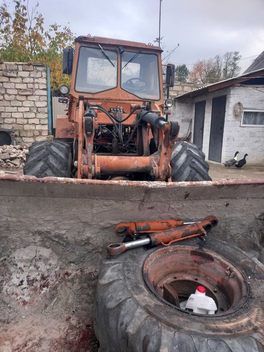 Навантажувач Т-156