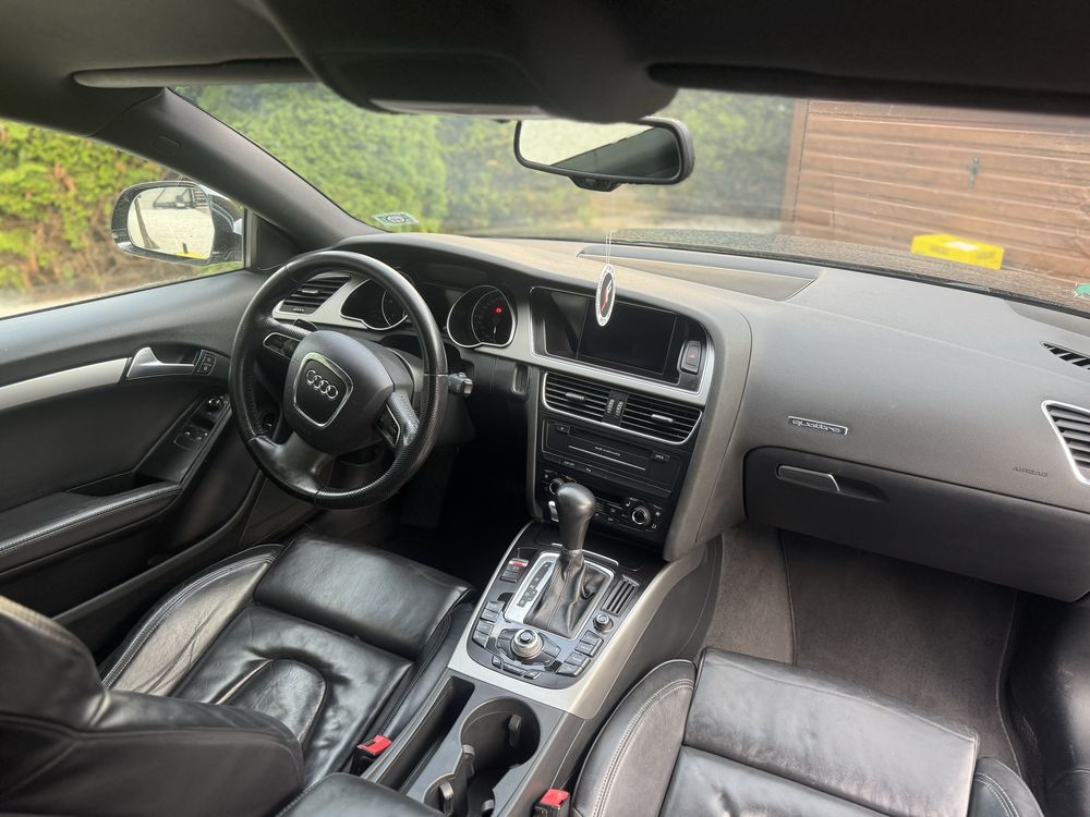 Audi a5 coupe 3.0tdi Rs look