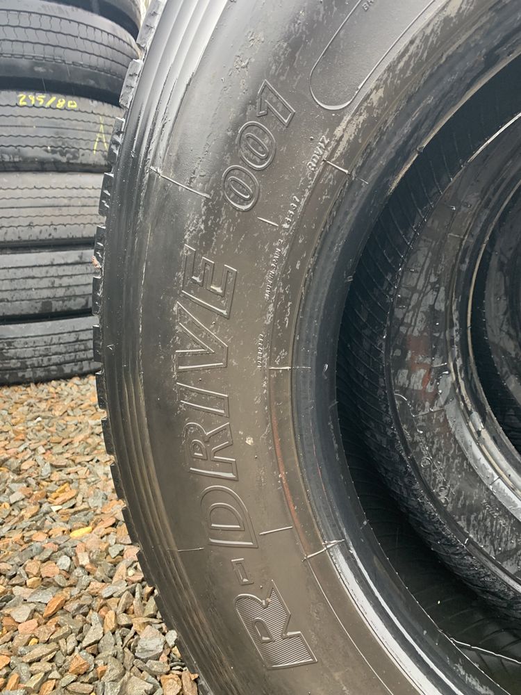 A144. 295/80/22,5 Bridgestone R-drive 001