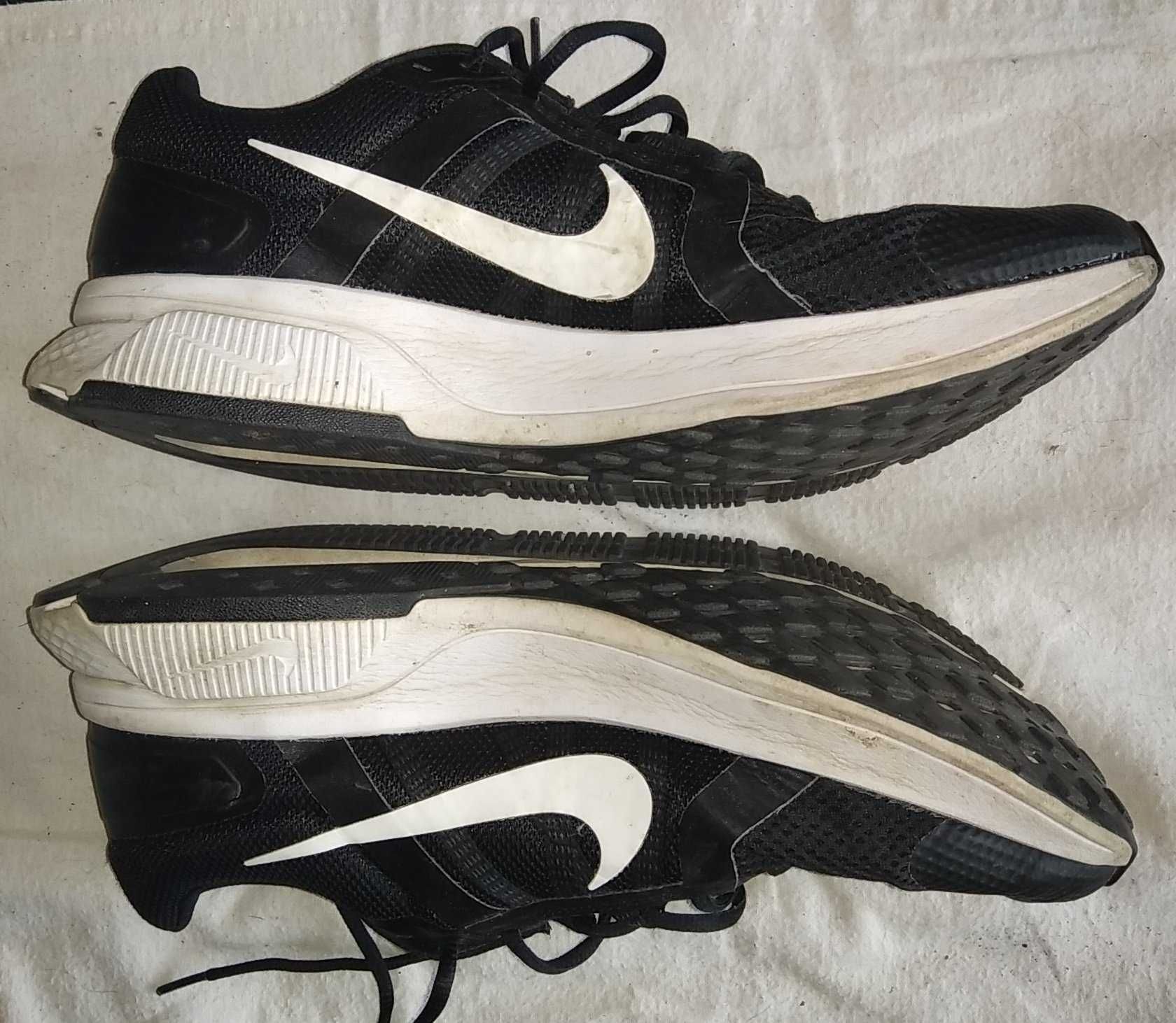 buty Nike Run Swift 2 48.5 #104