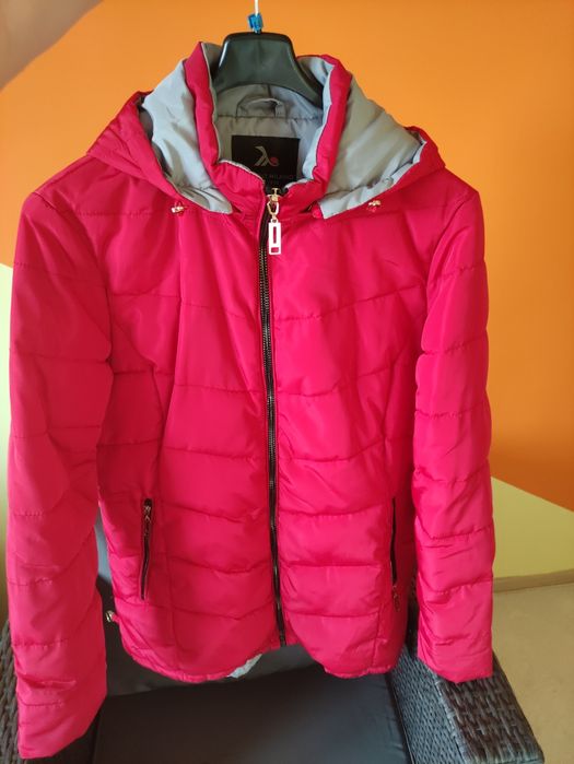 Sprzedam nowa kurtke damską na jesień