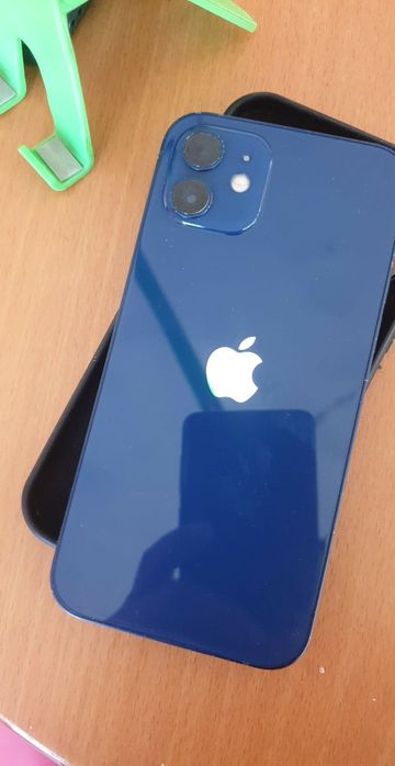 iPhone 12 64 bateria 78%