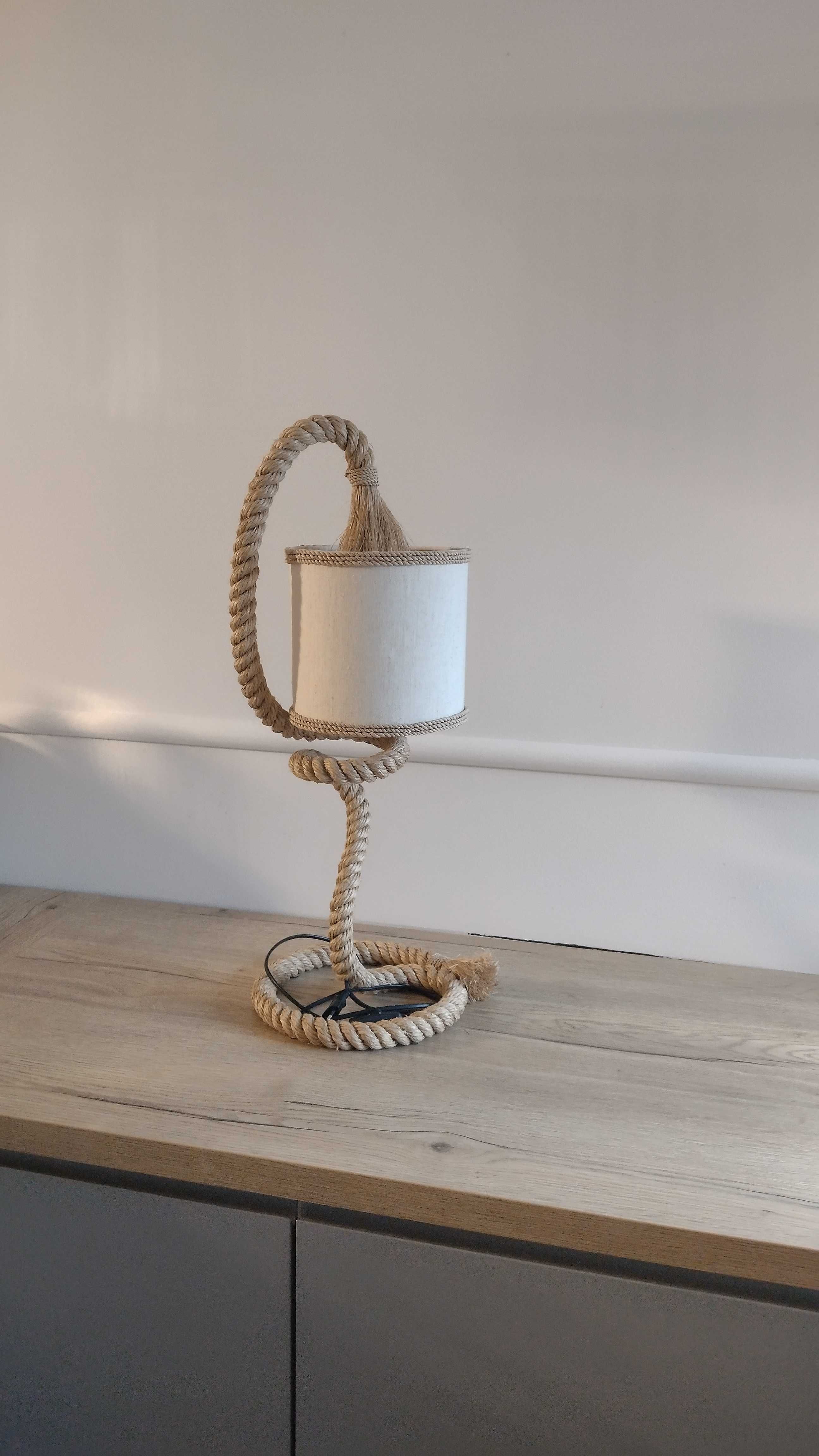 Lampa stołowa Vinotti sznur