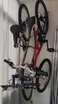 Bicicletas e suportes (ler descrição)