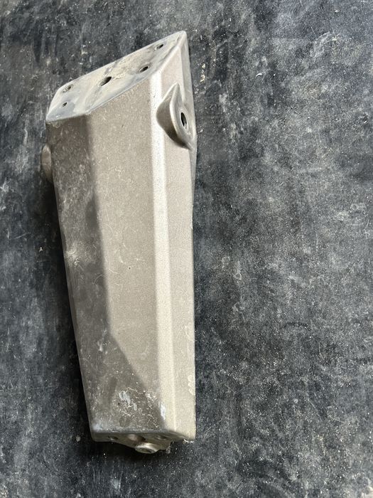 Крепление для номера geon cr6s