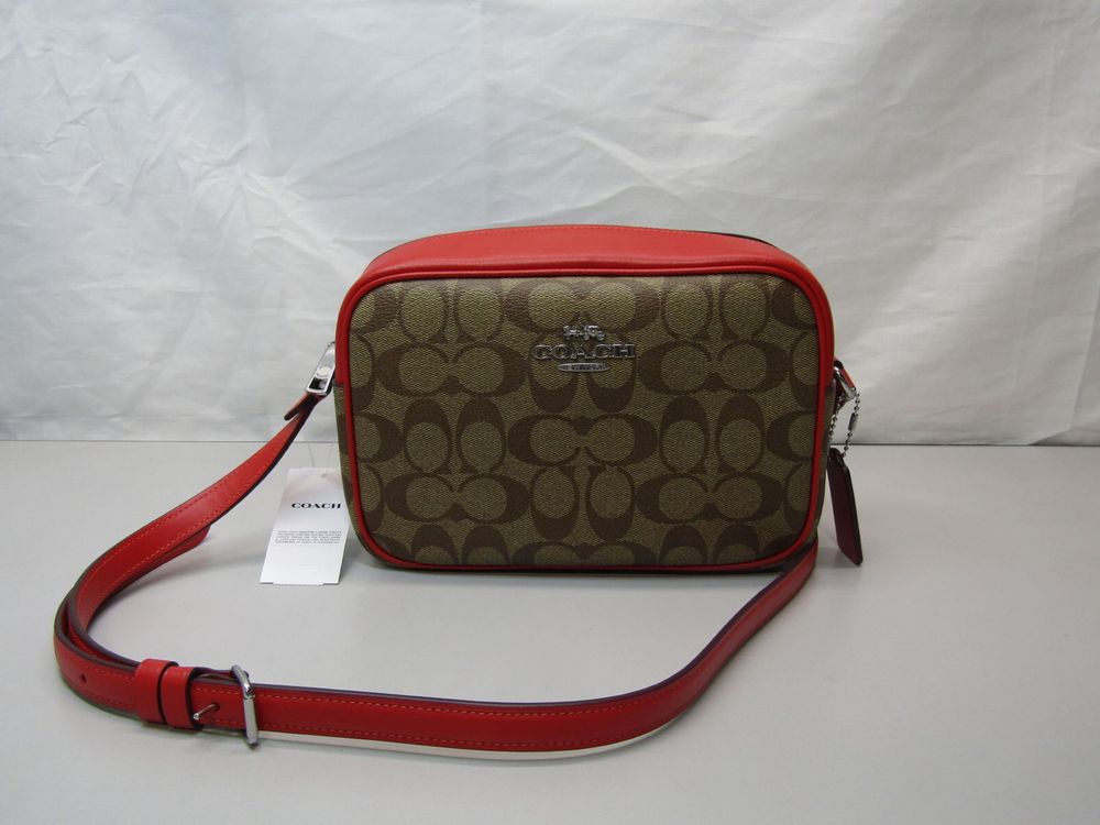 Сумка жіноча COACH Jamie Camera Bag In Signature Canvas CR135