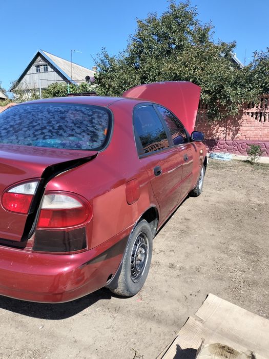 Продам своє авто Lanos