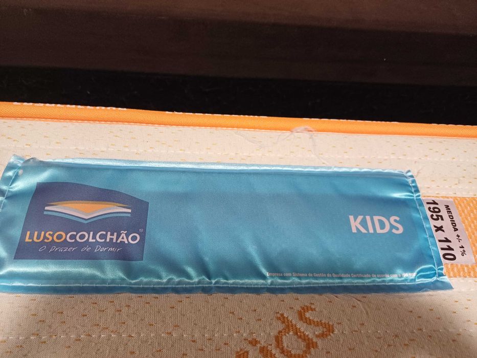 Sommier 1,95 X 1,10 + colchão