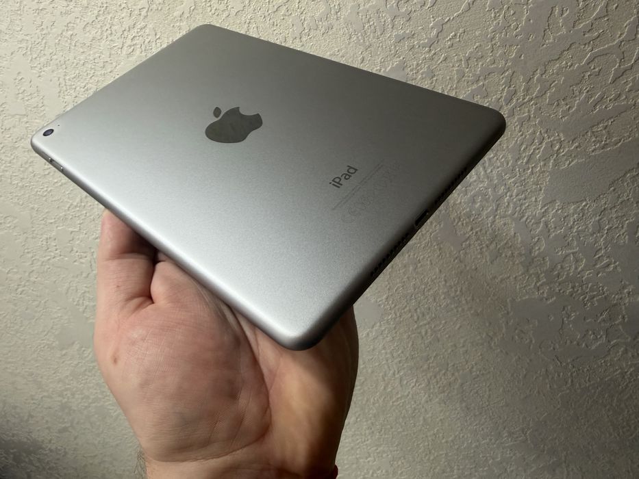 iPad Mini 4 128Gb WiFi Black A1538