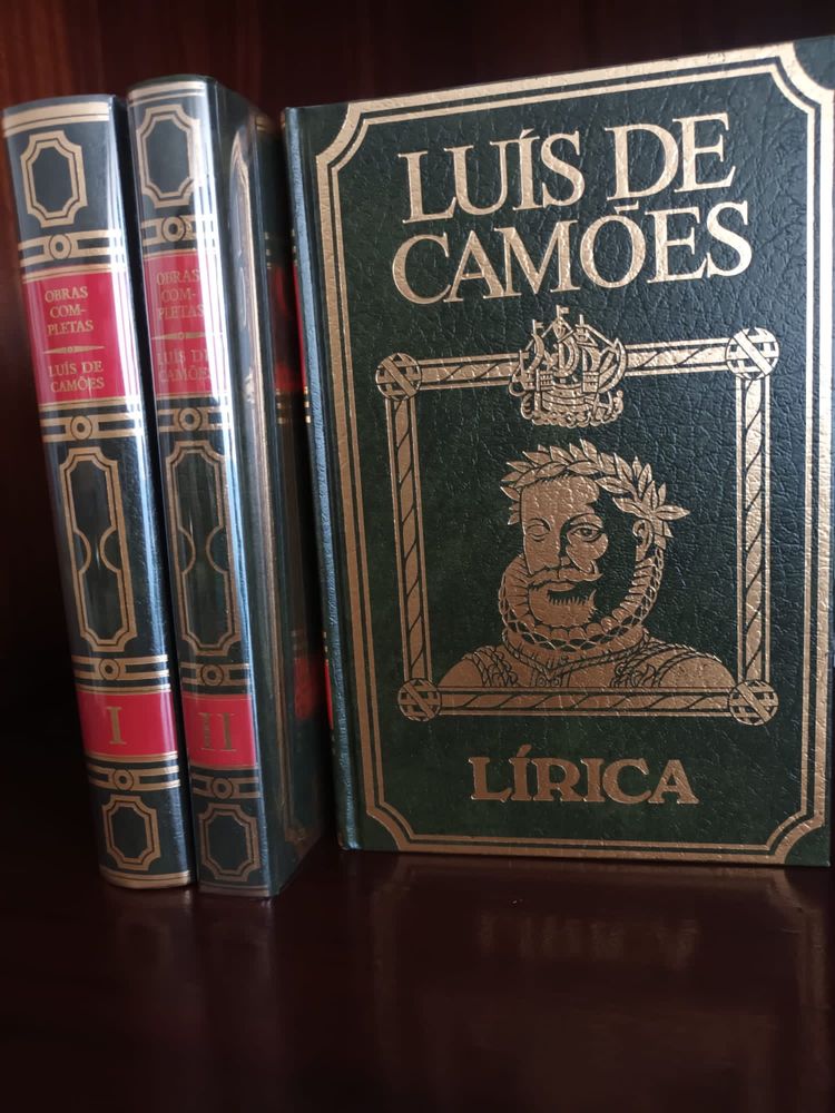 Coleção de 3 volumes de Luís de Camões