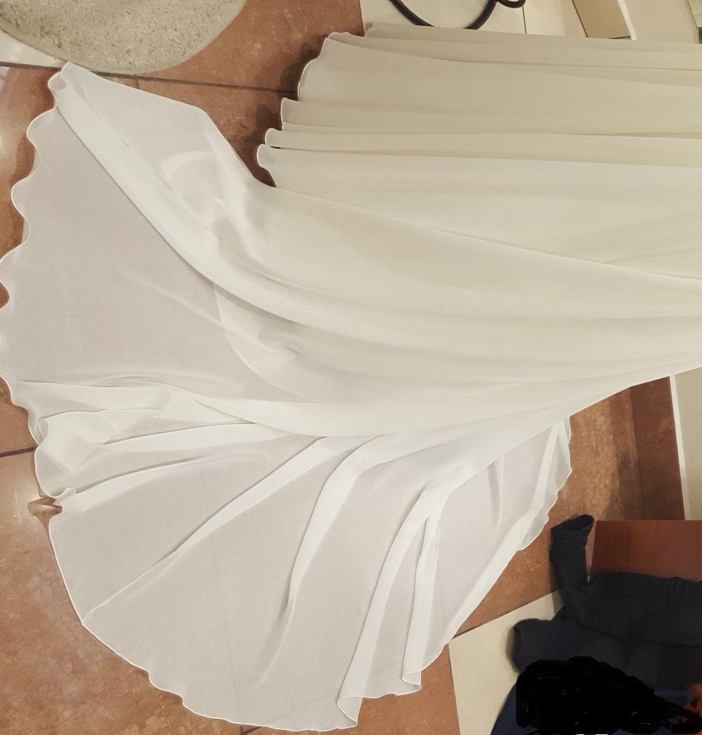 Piękna suknia ślubna Nabla Placida