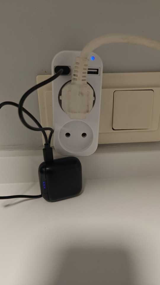 Розетка двійник з USB. Зарядка USB для телефону. Подвійна розетка