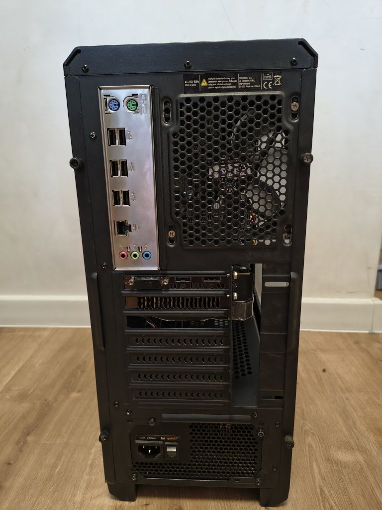 Komputer stacjonarny do gier Xeon E5-2650V4 GTX1660S 32 GB 1,5 TB SSD