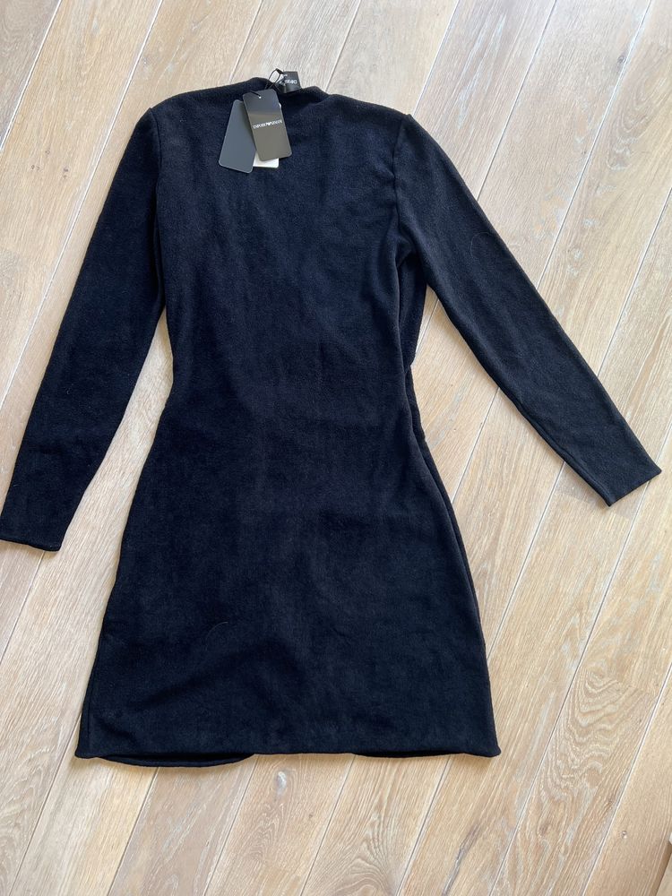Emporio Armani nowa sukienka r 40 .