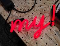 Neon szklany "my!"