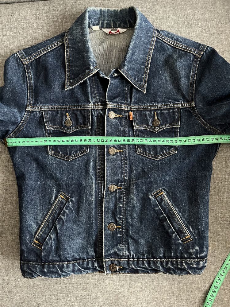 Джинсовая куртка levis