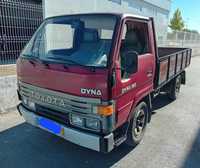 Vendo toyota dyna 150