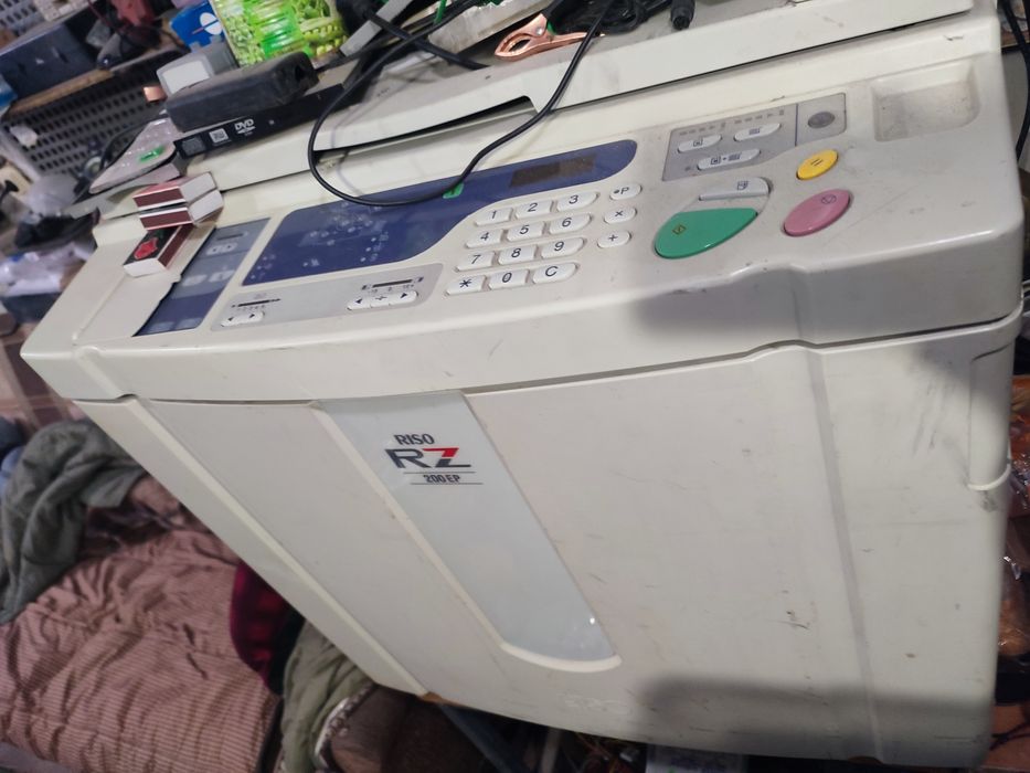продається різограф RISO RZ 200EP