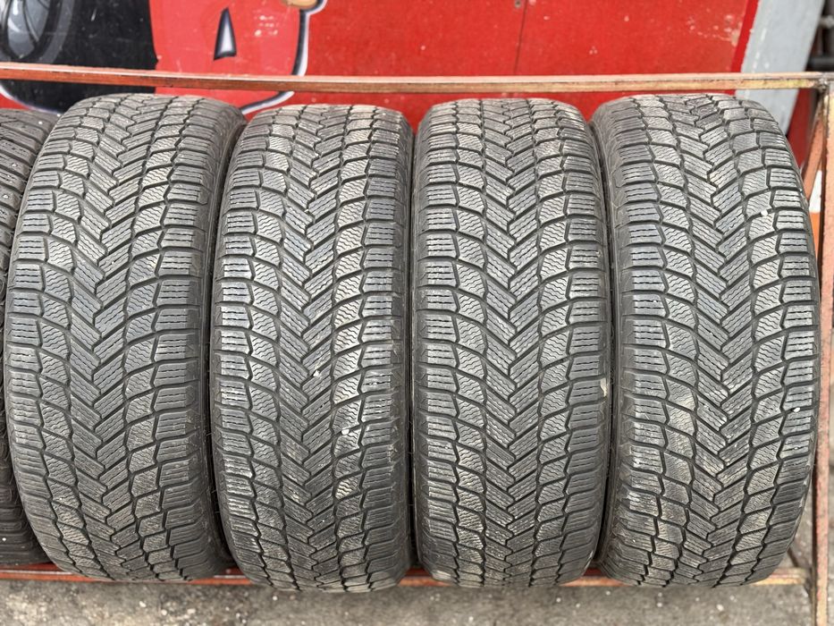 Зимняя резина 235/50/19 Michelin x-ice snow Suv