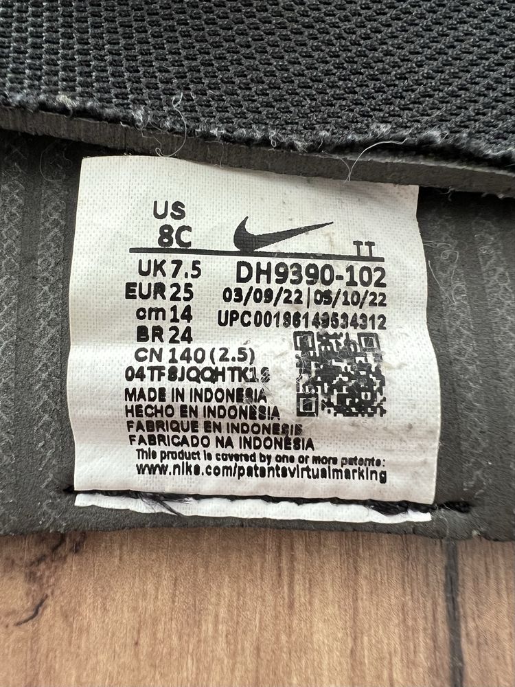 Детские кроссовки Nike airmax. Стелька 14 см.