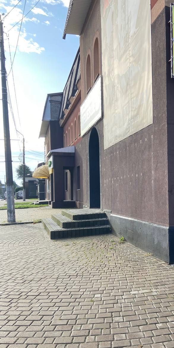 Здається в оренду комерційне приміщення