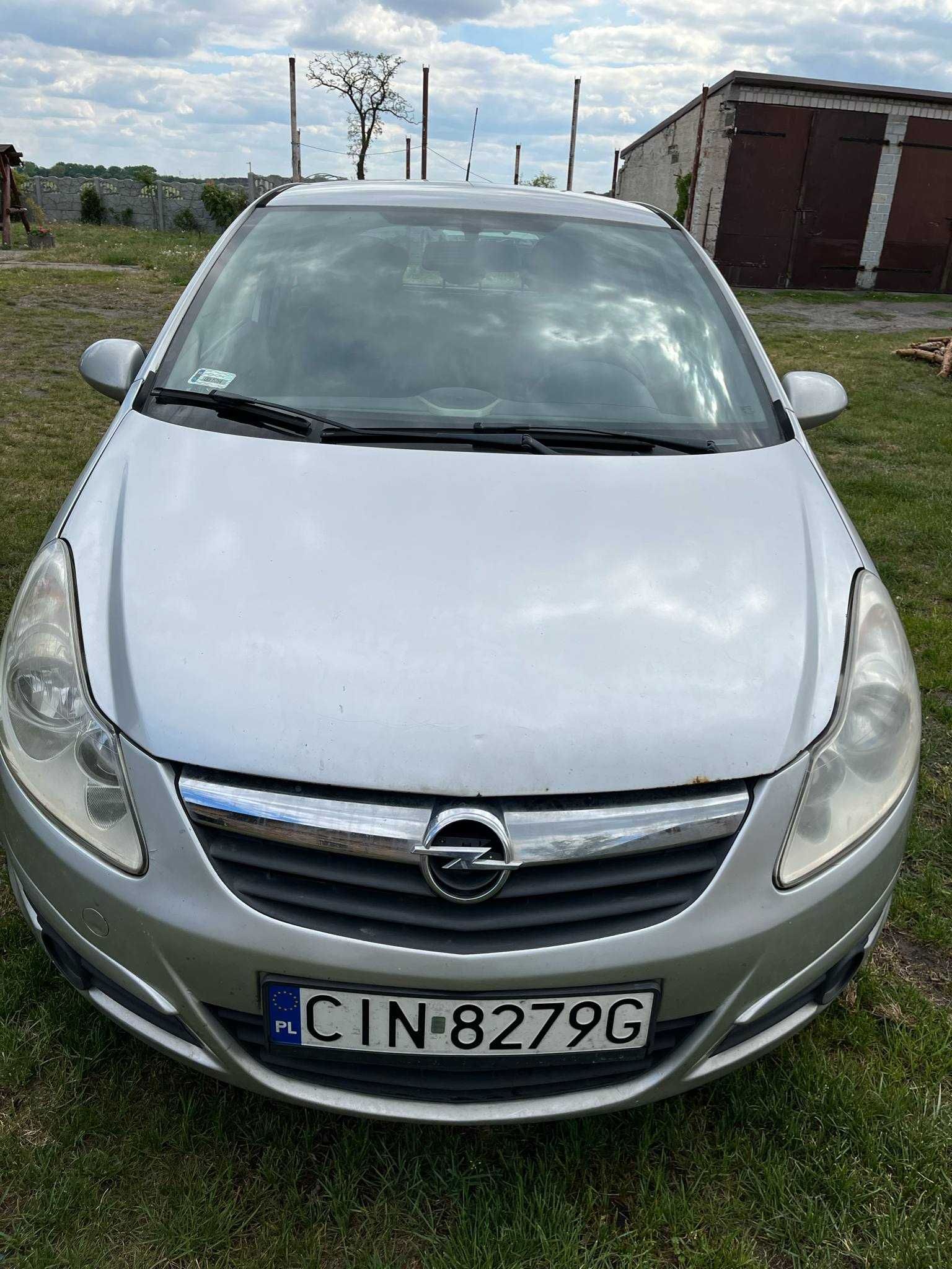 Opel Corsa 2007 1.0 uszkodzony