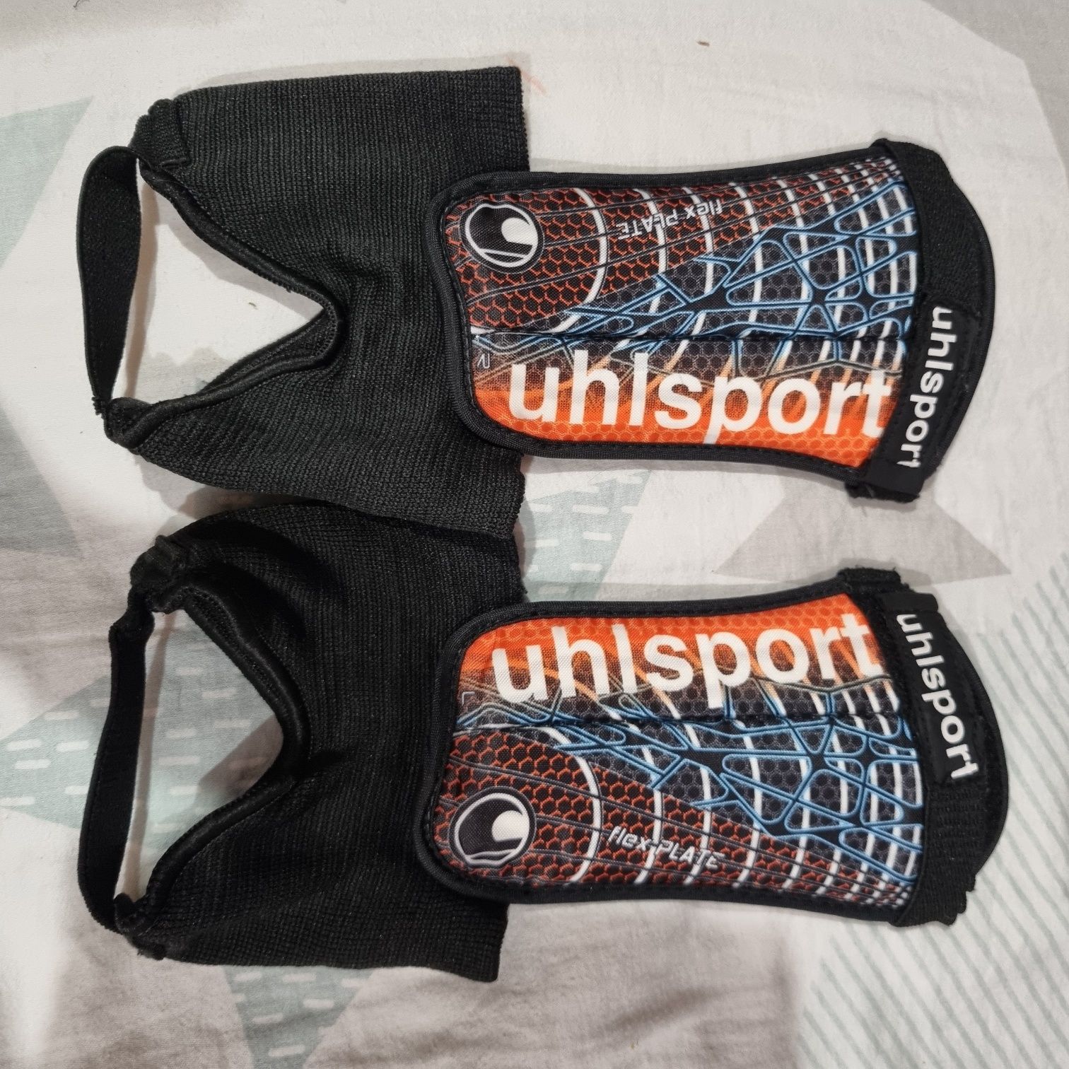 Щитки футбольные с голеностопом uhlsport flex plate (вратарь)