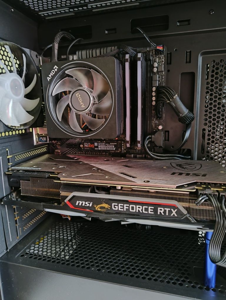 Komputer gamingowy - Ryzen 7, RTX 2080, 16GB DDR4, SSD