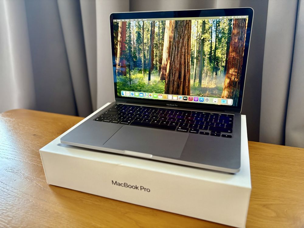 MacBook Pro 13 M1 Touch Bar M1 8GB RAM 256GB SSD