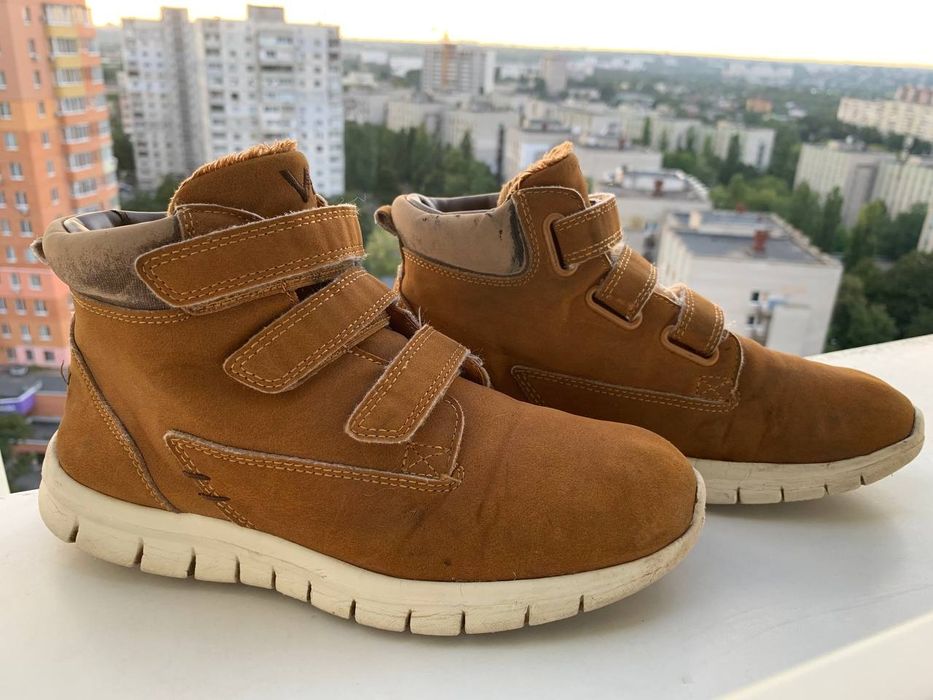 Кросівки Vty розмір 35.