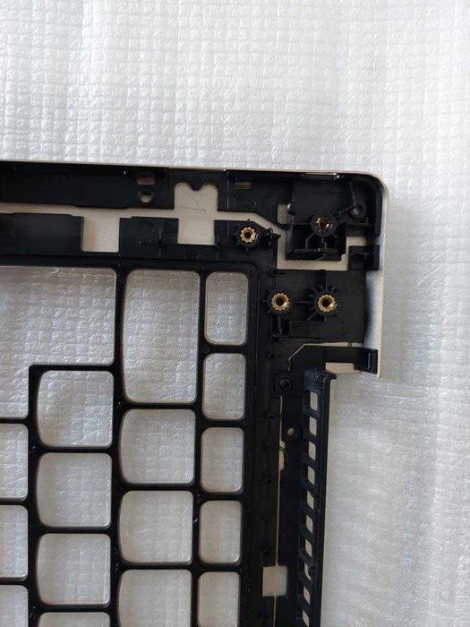 Capa Portatil Lenovo Ideapad 520S-14IKB