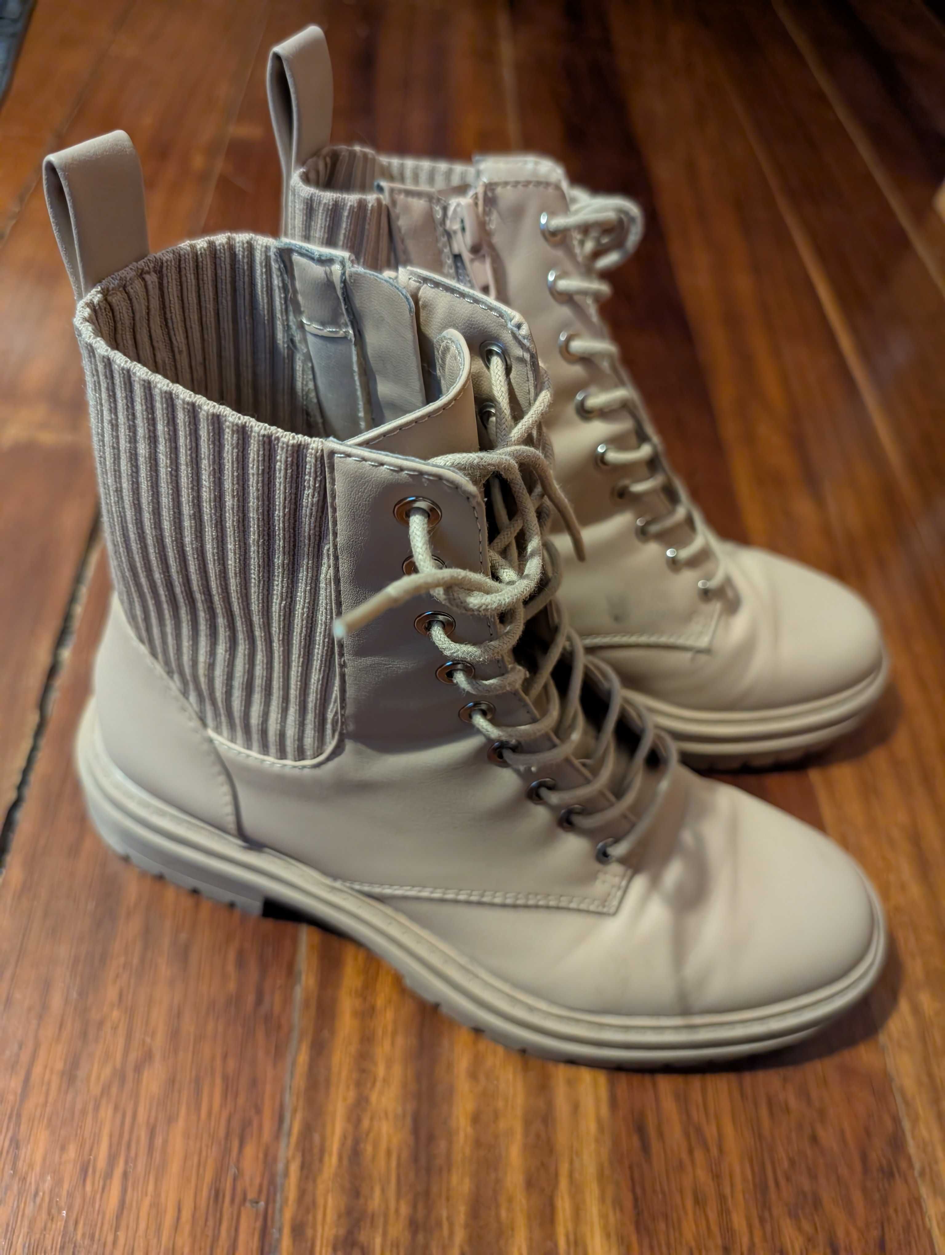 Botas Lefties Bege