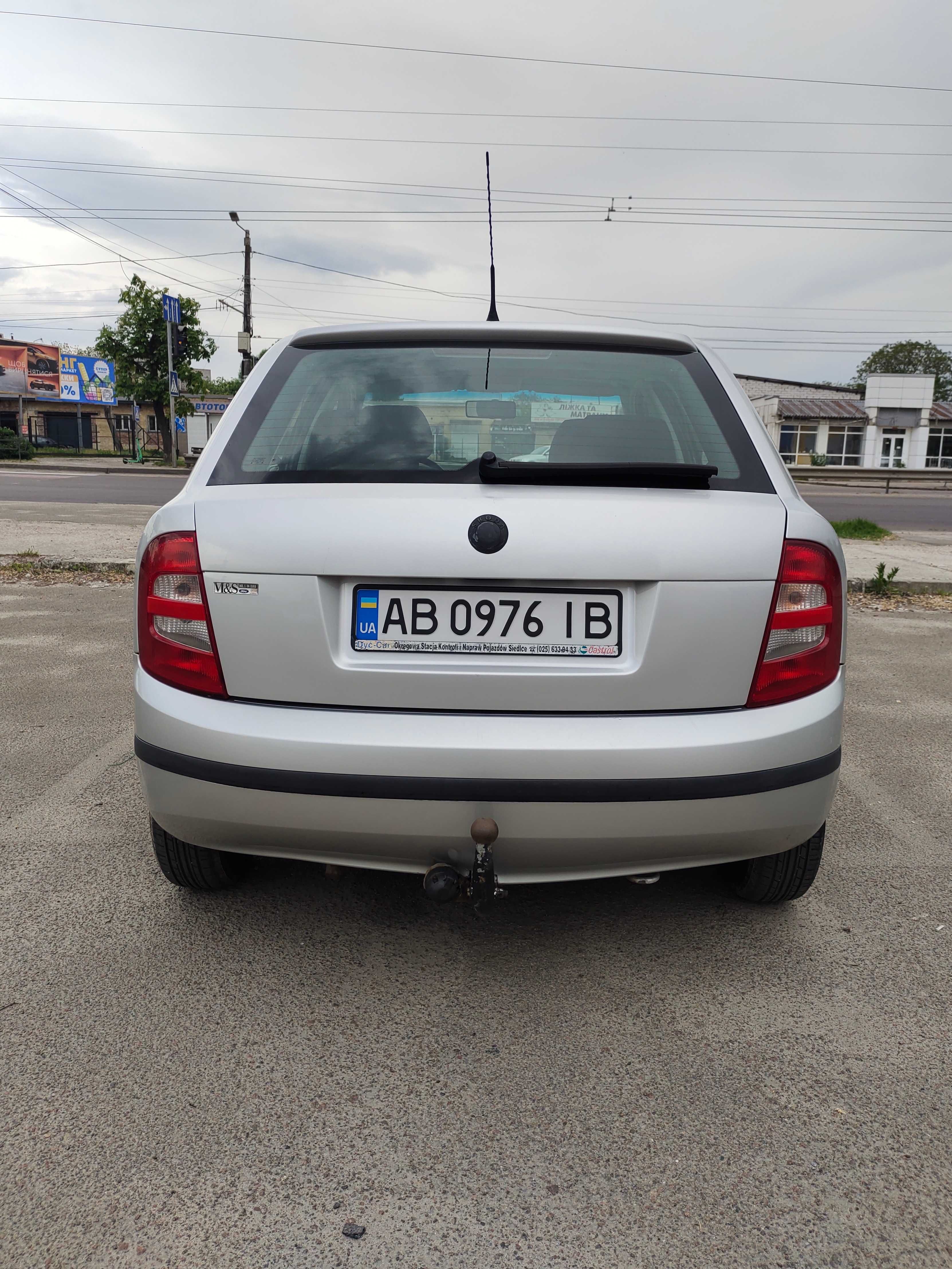 Skoda fabia 2000 рік,
1.4 бензин