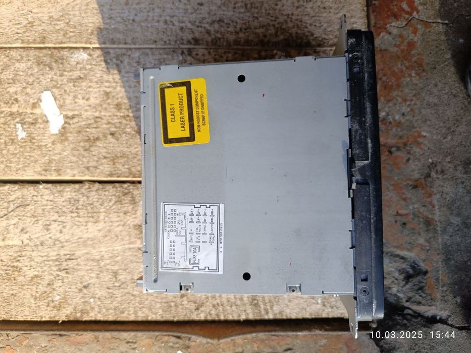 Штатна оригінальна магнітола RCD 300