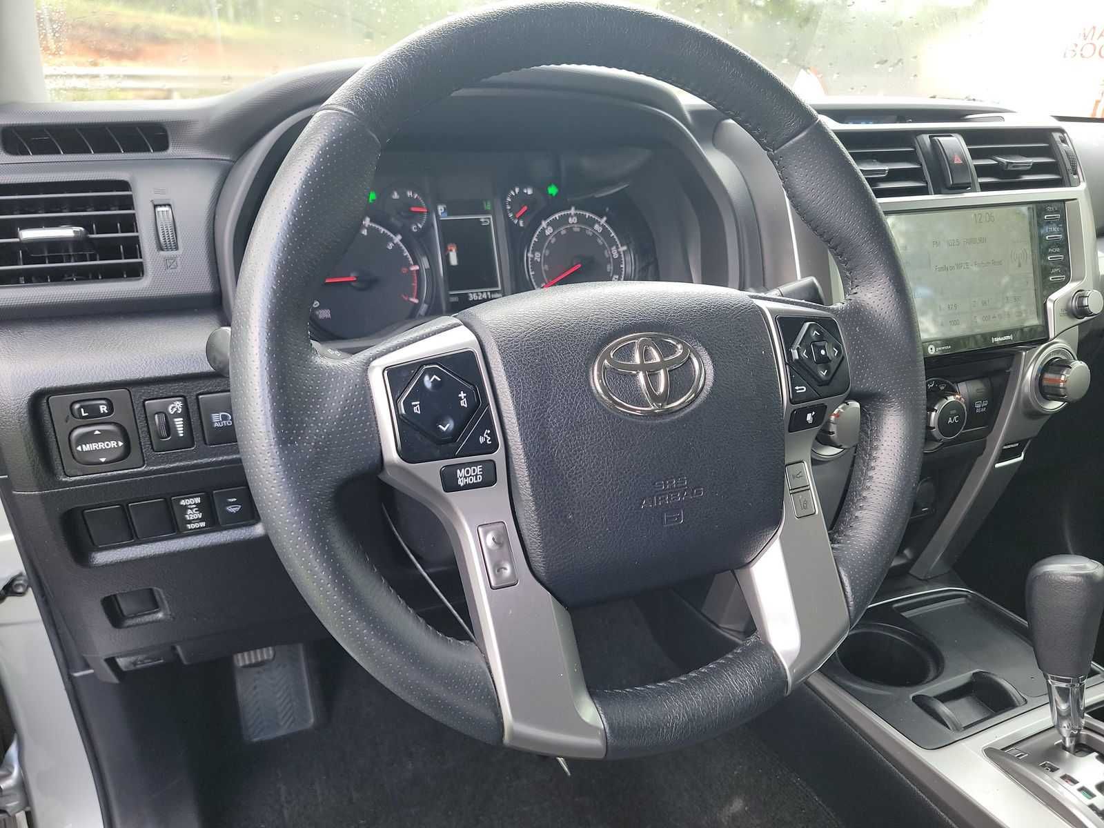 Toyota 4Runner SR5 2021