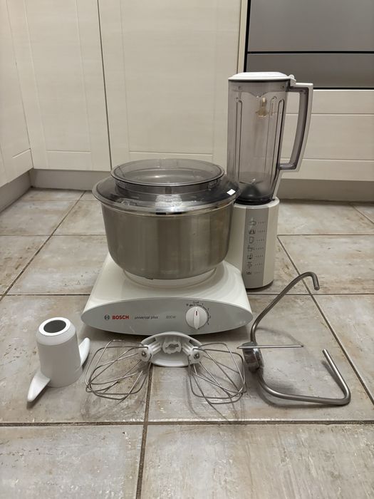 Robot kuchenny Bosch MUM6N11 Universal Plus