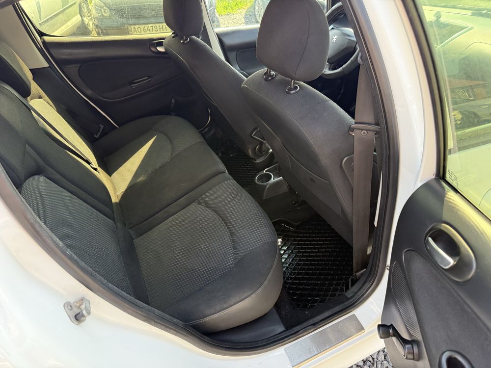 Peugeot 206+ 1.4i