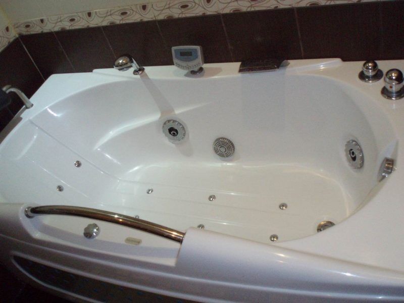 С двумя кроватями Маяковского 16 Центр, ТЦ Украина