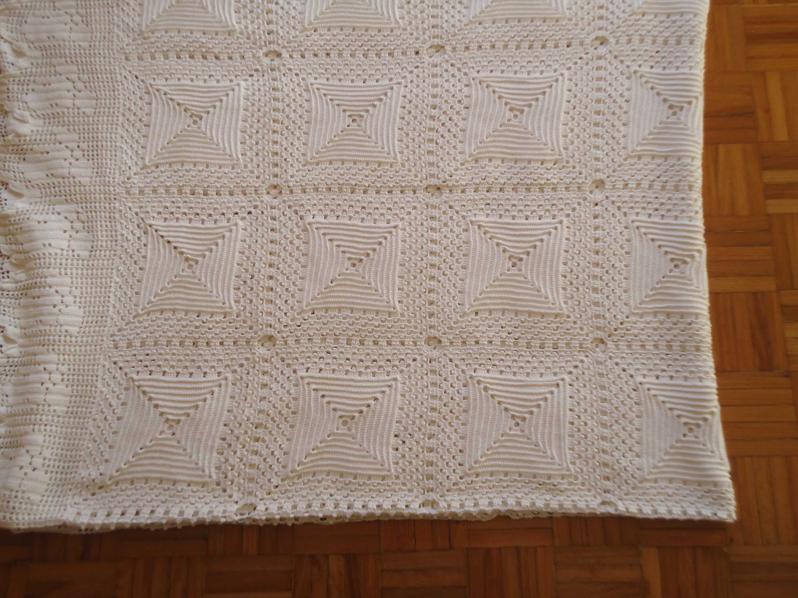 Coberta Cama de Casal em Crochet