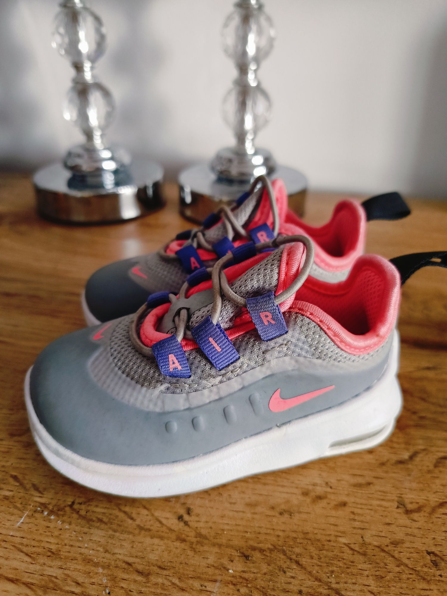 Buty air max Axis 19,5 szare różowe