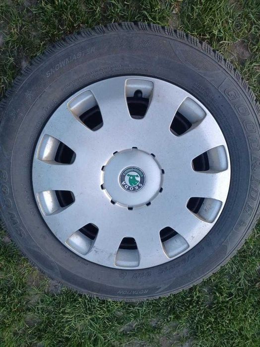 Zimowe opony na stalówkach