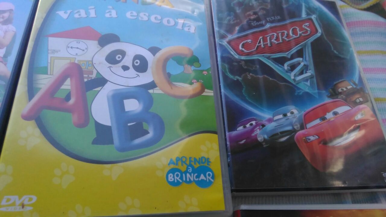 Cassetes VHS para crianca