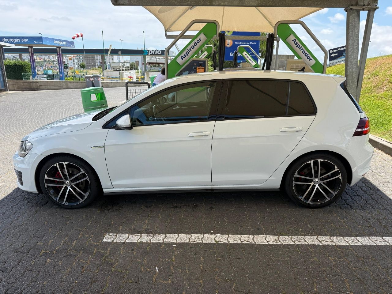 VW Golf VII GTD 2014