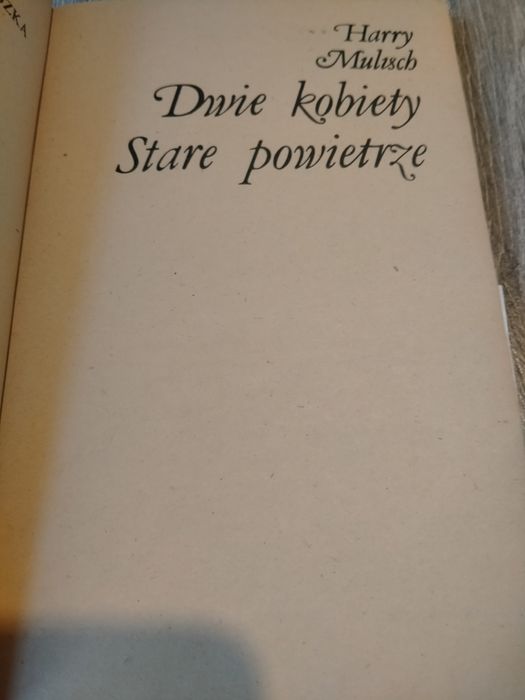Harry Mulisch Dwie kobiety Stare powietrze