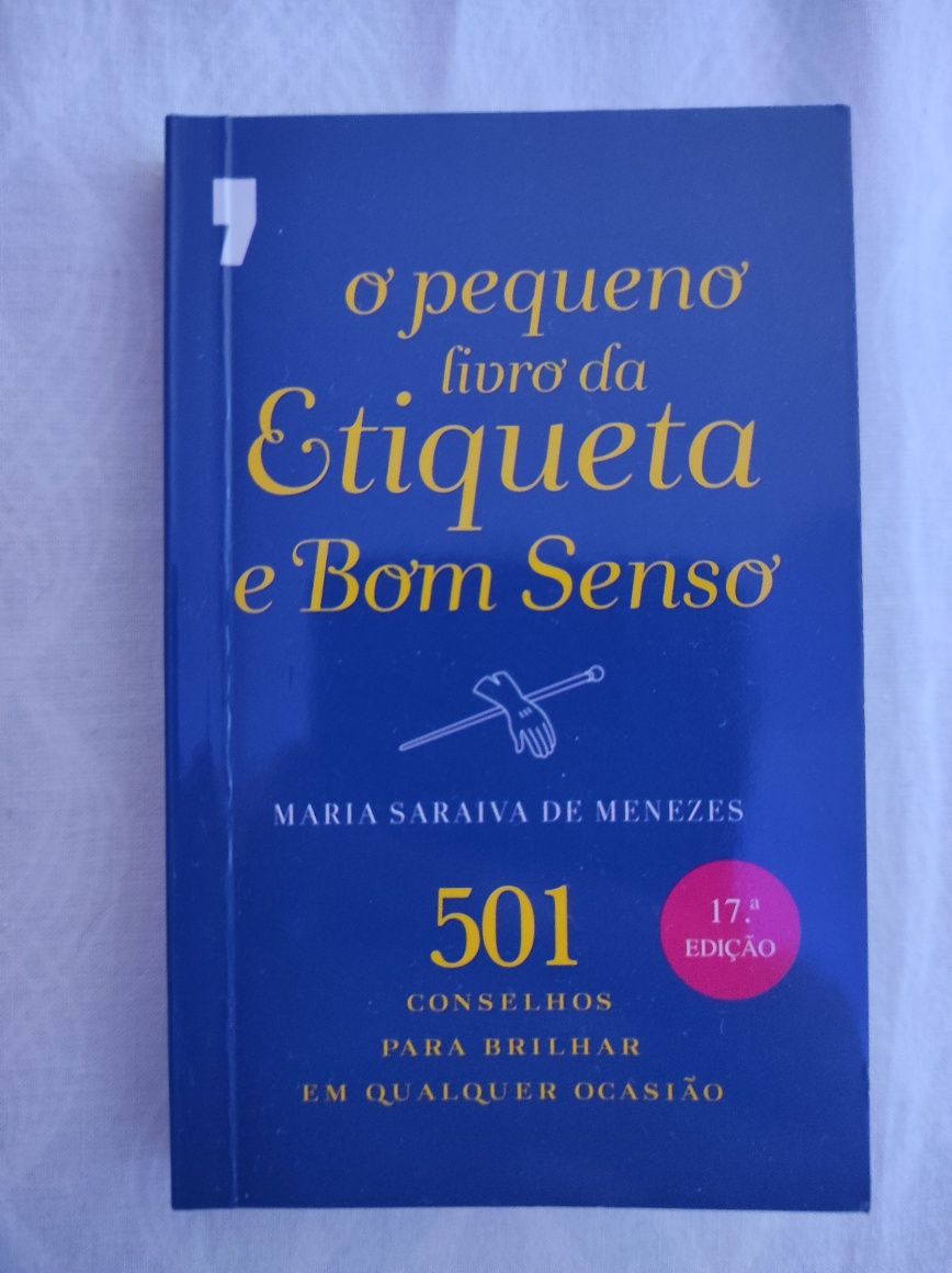 Livro: "o pequeno livro da etiqueta e bom senso"