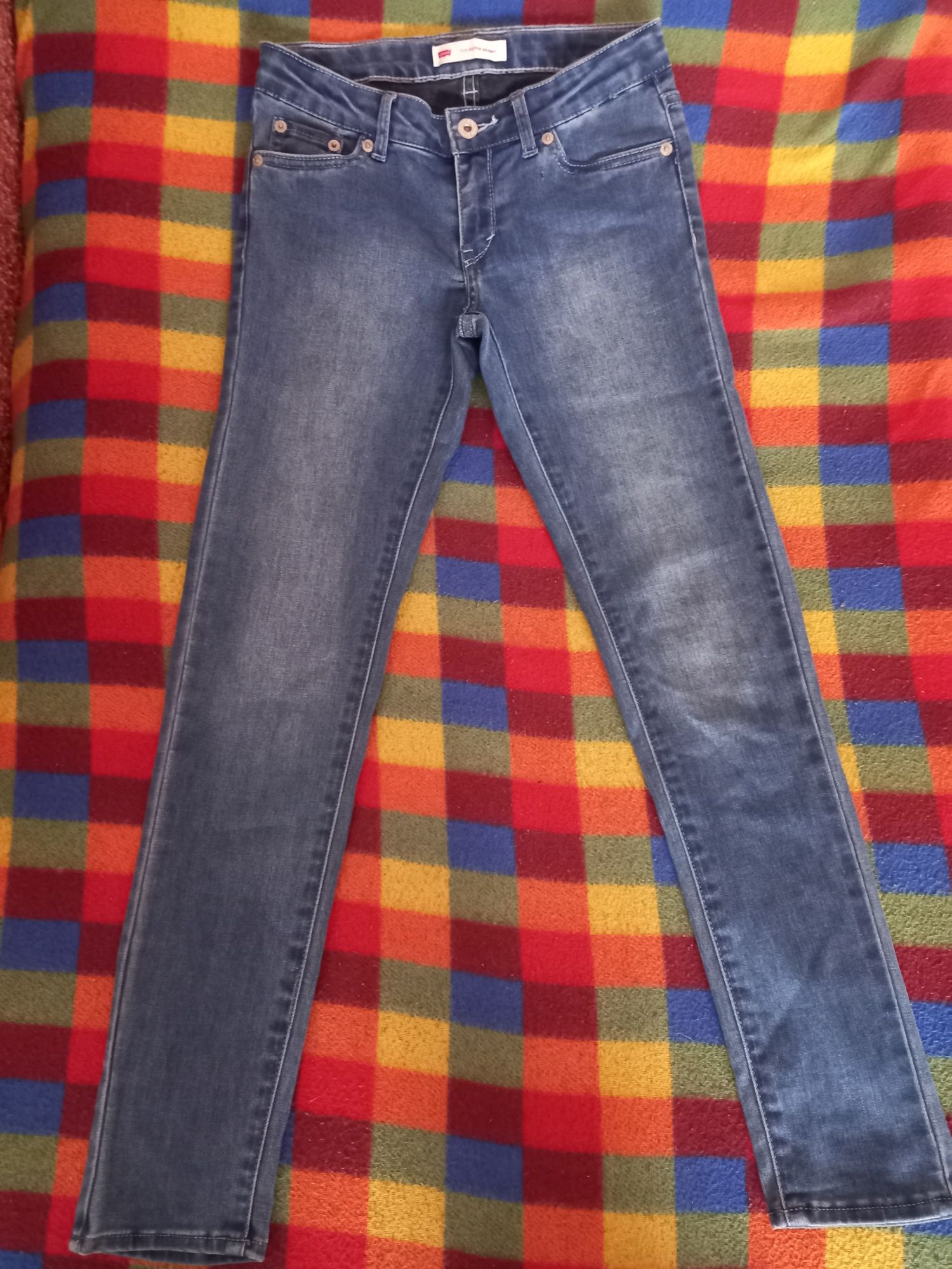 Джинсы Levis 710 super skinny