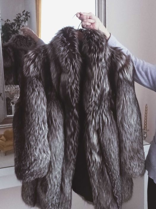 Futro z lisa srebrnego 3/4