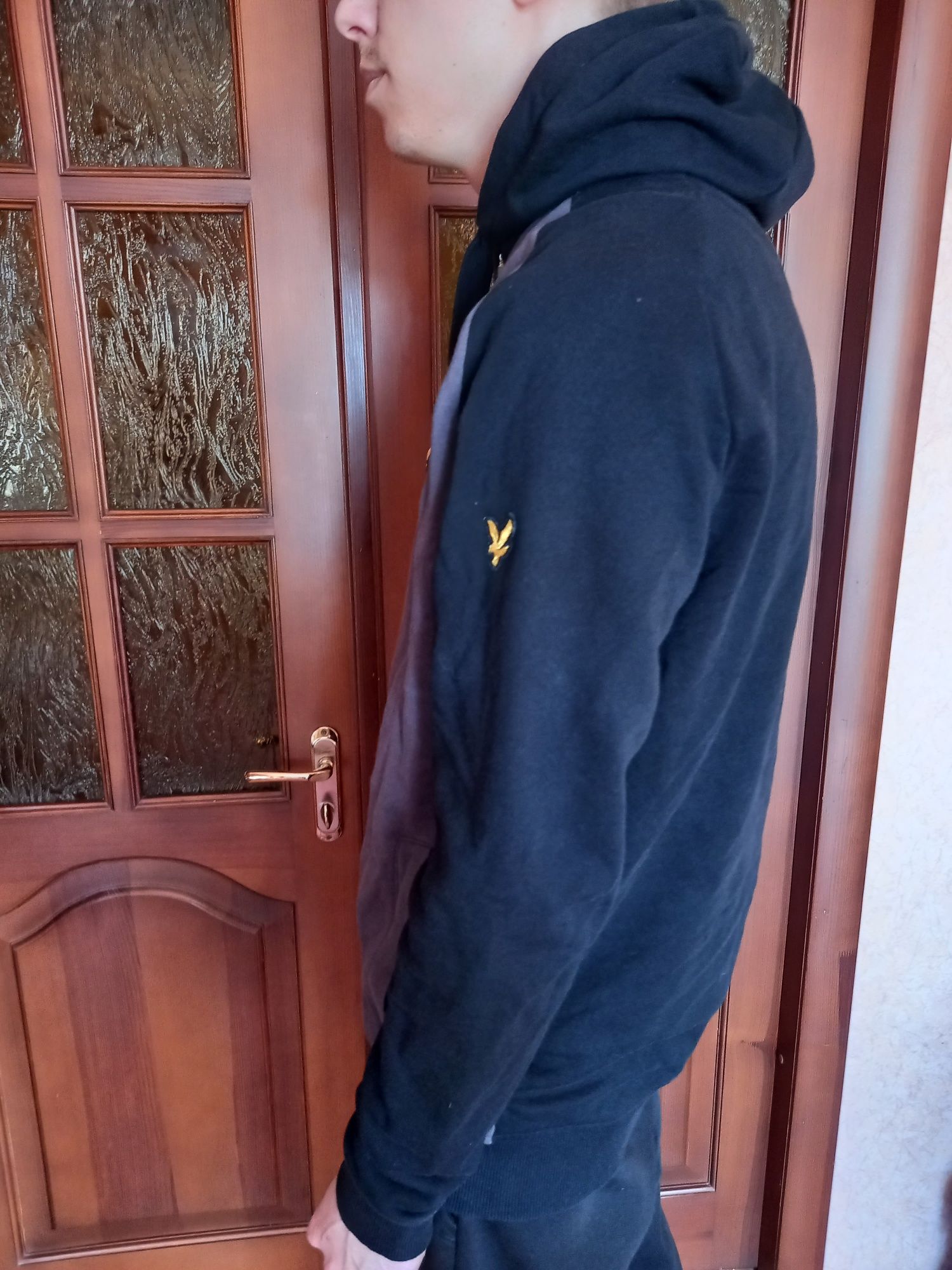 Оригинальная мужская зипка LYLE & SCOTT