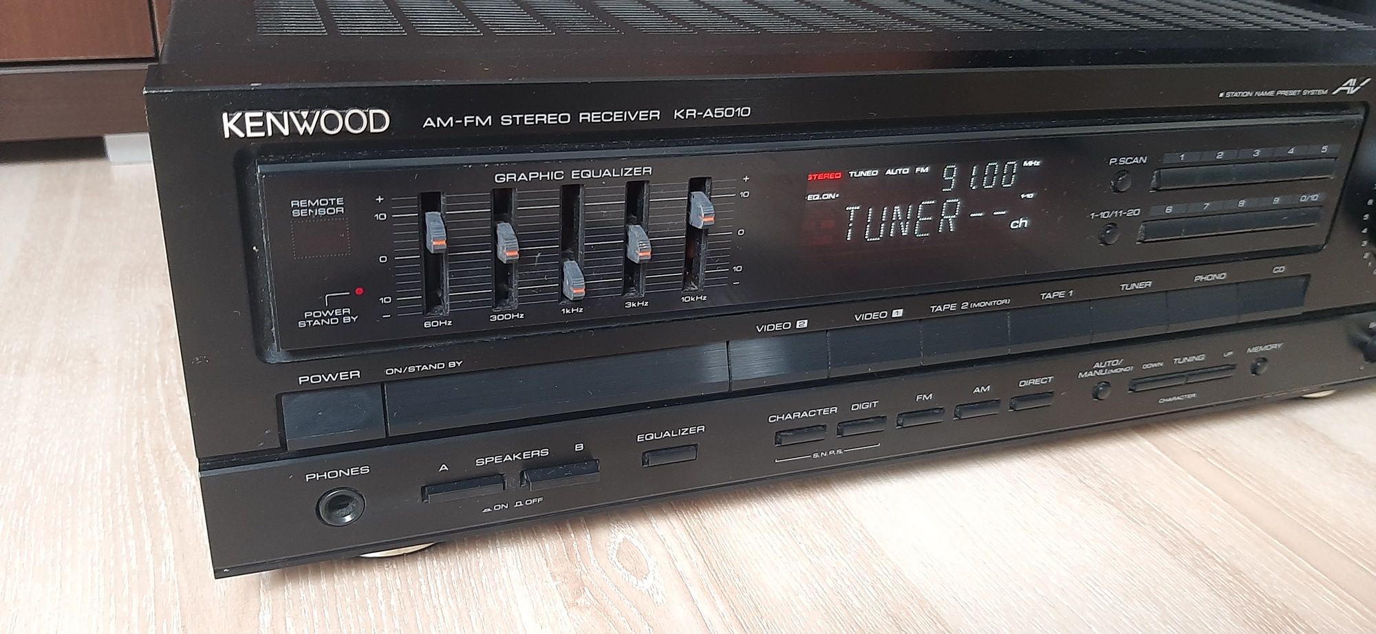 Kenwood Amplituner Stereo KR-A5010 z Korektorem