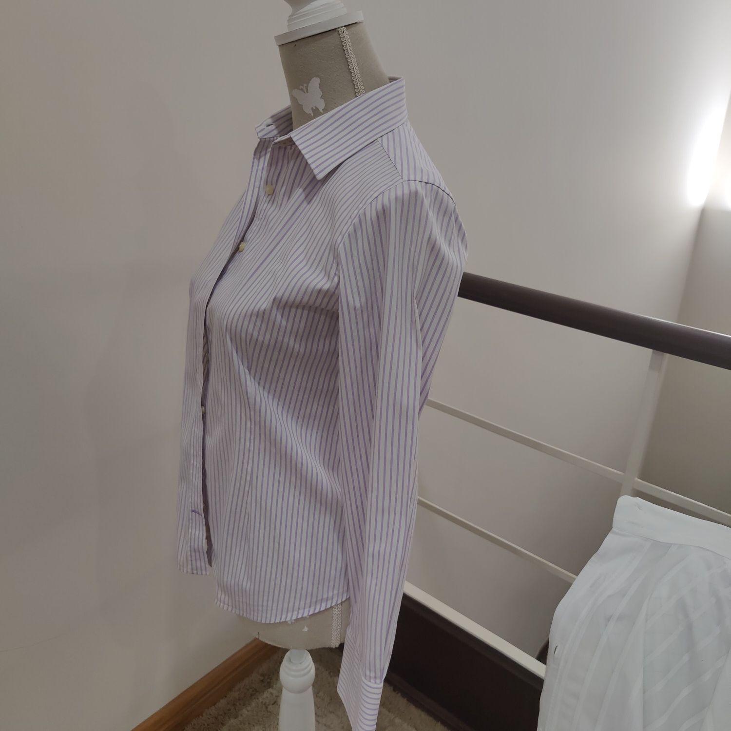 Camisa Sacoor - 38 - Risca Branca e rosa - excelente estado